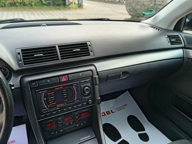 Ауді А4 2006 у Запоріжжя на Automoto.ua Чорний Ауді А4, об'ємом двигуна 2 л та пробігом 241 тис. км за 2300 $, фото 12 на Automoto.ua