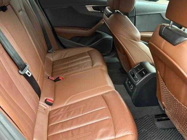 Чорний Ауді А4, об'ємом двигуна 2 л та пробігом 110 тис. км за 16000 $, фото 7 на Automoto.ua