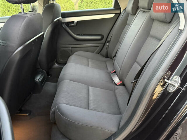 Фиолетовый Ауди А4, объемом двигателя 1.6 л и пробегом 247 тыс. км за 7400 $, фото 32 на Automoto.ua