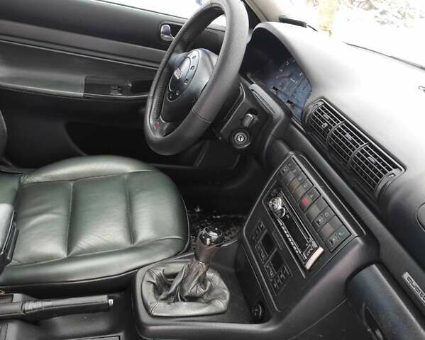 Коричневый Ауди А4, объемом двигателя 2.6 л и пробегом 335 тыс. км за 4200 $, фото 8 на Automoto.ua