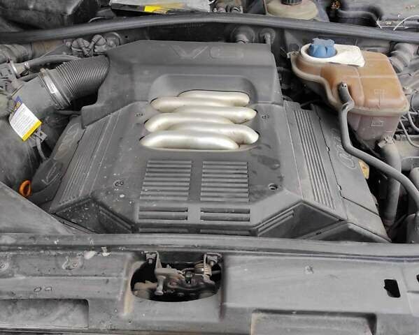 Коричневый Ауди А4, объемом двигателя 2.6 л и пробегом 335 тыс. км за 4200 $, фото 2 на Automoto.ua