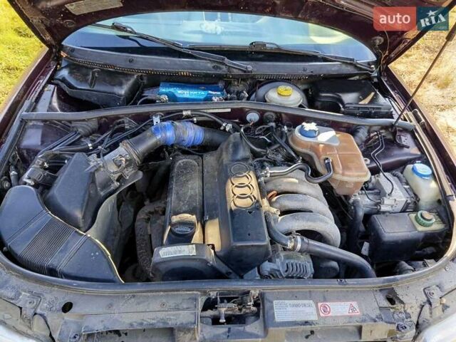 Коричневый Ауди А4, объемом двигателя 1.6 л и пробегом 360 тыс. км за 2500 $, фото 1 на Automoto.ua