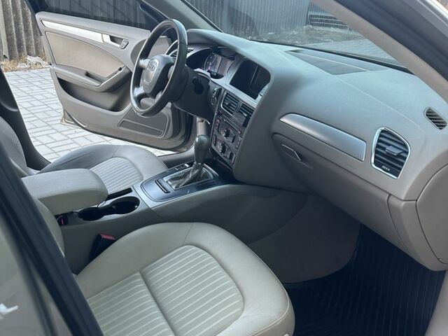 Коричневый Ауди А4, объемом двигателя 2 л и пробегом 283 тыс. км за 8400 $, фото 5 на Automoto.ua