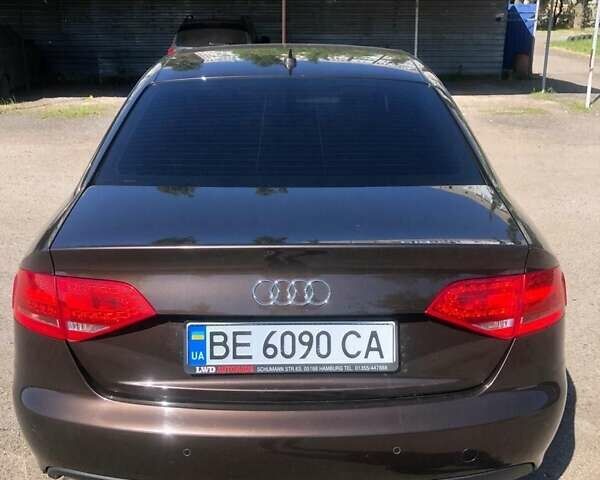 Коричневый Ауди А4, объемом двигателя 2 л и пробегом 245 тыс. км за 13000 $, фото 5 на Automoto.ua