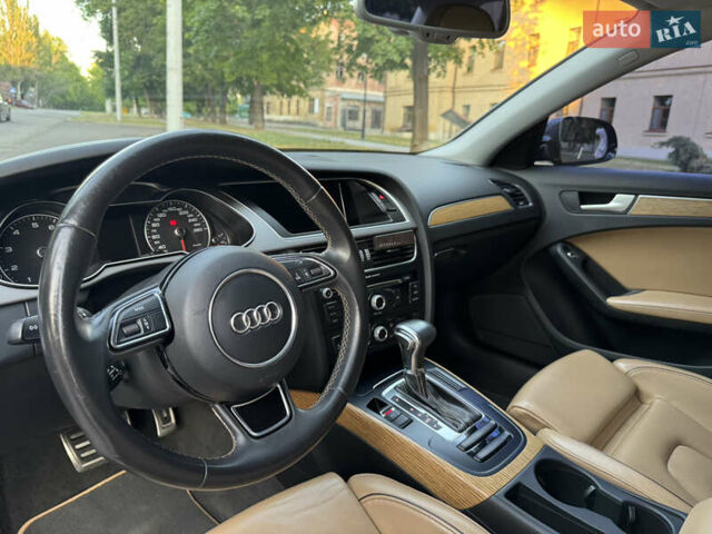Коричневый Ауди А4, объемом двигателя 1.8 л и пробегом 132 тыс. км за 13900 $, фото 13 на Automoto.ua