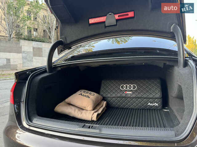 Коричневый Ауди А4, объемом двигателя 1.8 л и пробегом 132 тыс. км за 13900 $, фото 27 на Automoto.ua