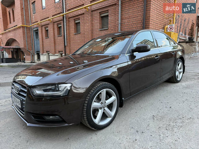 Коричневый Ауди А4, объемом двигателя 1.8 л и пробегом 111 тыс. км за 12800 $, фото 1 на Automoto.ua