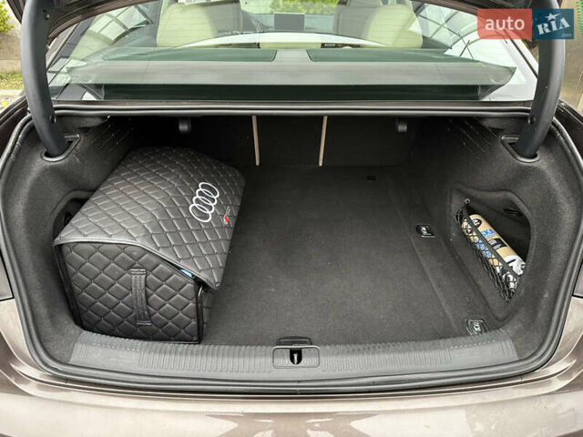 Коричневый Ауди А4, объемом двигателя 1.98 л и пробегом 192 тыс. км за 16900 $, фото 22 на Automoto.ua