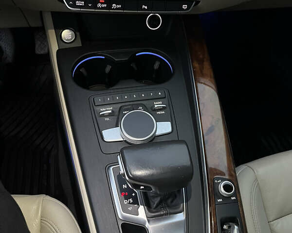 Коричневый Ауди А4, объемом двигателя 1.98 л и пробегом 245 тыс. км за 17800 $, фото 10 на Automoto.ua