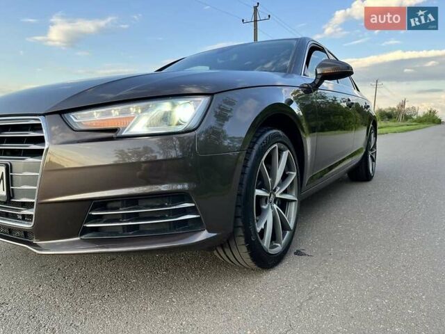 Коричневий Ауді А4, об'ємом двигуна 2 л та пробігом 218 тис. км за 22100 $, фото 4 на Automoto.ua