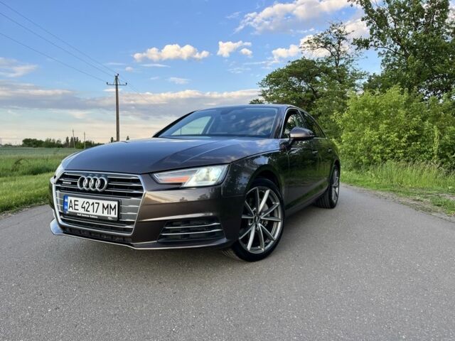 Коричневый Ауди А4, объемом двигателя 2 л и пробегом 218 тыс. км за 22100 $, фото 2 на Automoto.ua