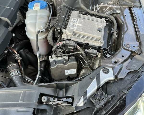 Коричневий Ауді А4, об'ємом двигуна 2 л та пробігом 218 тис. км за 22100 $, фото 17 на Automoto.ua