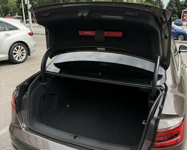 Ауди А4 2018 в Днепре (Днепропетровске) на Automoto.ua Коричневый Ауди А4, объемом двигателя 1.97 л и пробегом 51 тыс. км за 27400 $, фото 50 на Automoto.ua