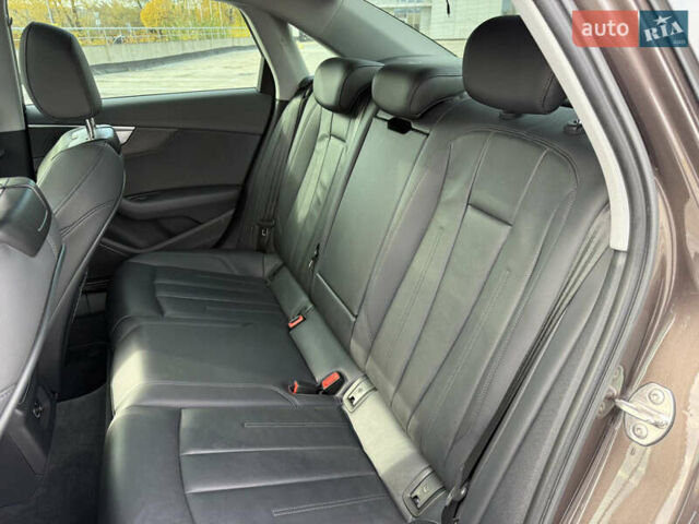 Коричневый Ауди А4, объемом двигателя 1.97 л и пробегом 53 тыс. км за 26500 $, фото 14 на Automoto.ua