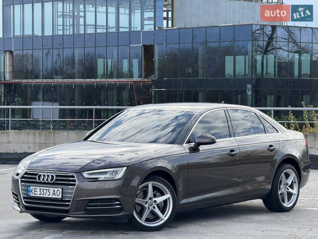 Коричневый Ауди А4, объемом двигателя 1.97 л и пробегом 53 тыс. км за 26500 $, фото 2 на Automoto.ua