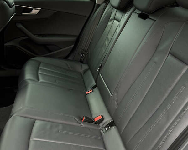 Ауди А4 2018 в Днепре (Днепропетровске) на Automoto.ua Коричневый Ауди А4, объемом двигателя 1.97 л и пробегом 51 тыс. км за 27400 $, фото 36 на Automoto.ua