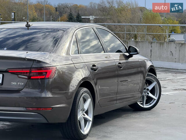 Коричневый Ауди А4, объемом двигателя 1.97 л и пробегом 53 тыс. км за 26500 $, фото 8 на Automoto.ua