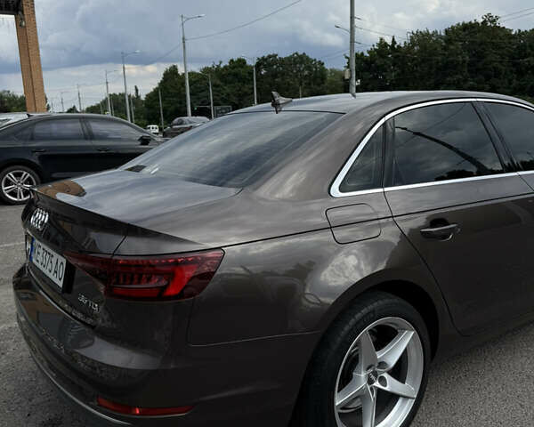 Ауди А4 2018 в Днепре (Днепропетровске) на Automoto.ua Коричневый Ауди А4, объемом двигателя 1.97 л и пробегом 51 тыс. км за 27400 $, фото 6 на Automoto.ua