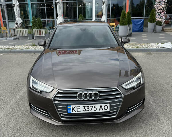 Ауди А4 2018 в Днепре (Днепропетровске) на Automoto.ua Коричневый Ауди А4, объемом двигателя 1.97 л и пробегом 51 тыс. км за 27400 $, фото 2 на Automoto.ua