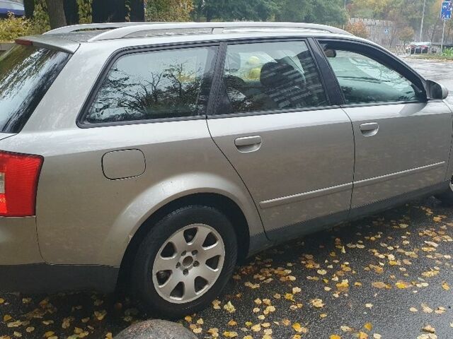 Ауді А4 2004 у Києві на Automoto.ua Коричневий Ауді А4, об'ємом двигуна 1.9 л та пробігом 333 тис. км за 2800 $, фото 1 на Automoto.ua