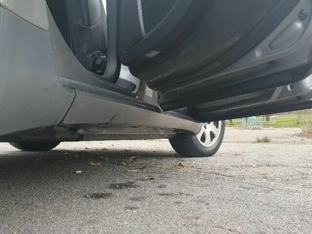 Коричневий Ауді А4, об'ємом двигуна 1.9 л та пробігом 333 тис. км за 2700 $, фото 12 на Automoto.ua