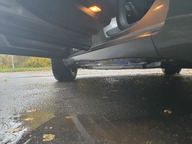 Ауді А4 2004 у Києві на Automoto.ua Коричневий Ауді А4, об'ємом двигуна 1.9 л та пробігом 333 тис. км за 2800 $, фото 12 на Automoto.ua