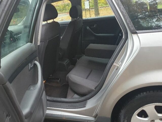 Ауді А4 2004 у Києві на Automoto.ua Коричневий Ауді А4, об'ємом двигуна 1.9 л та пробігом 333 тис. км за 2800 $, фото 6 на Automoto.ua