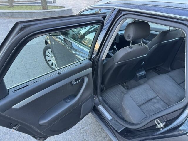 Коричневий Ауді А4, об'ємом двигуна 2 л та пробігом 423 тис. км за 3548 $, фото 10 на Automoto.ua