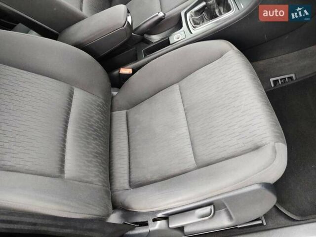 Коричневый Ауди А4, объемом двигателя 1.6 л и пробегом 192 тыс. км за 7850 $, фото 32 на Automoto.ua