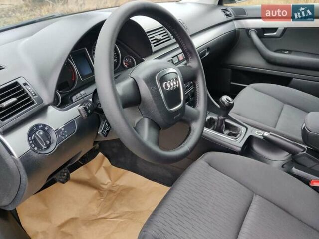 Коричневый Ауди А4, объемом двигателя 1.6 л и пробегом 192 тыс. км за 7850 $, фото 18 на Automoto.ua