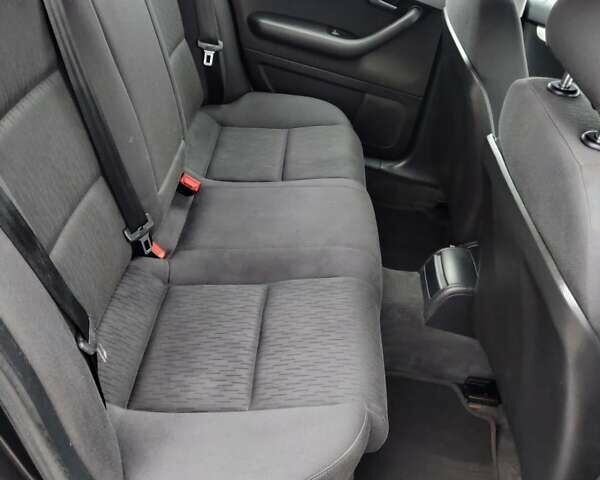 Коричневый Ауди А4, объемом двигателя 1.6 л и пробегом 192 тыс. км за 7850 $, фото 26 на Automoto.ua