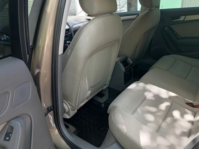 Коричневий Ауді А4, об'ємом двигуна 2 л та пробігом 308 тис. км за 10900 $, фото 5 на Automoto.ua