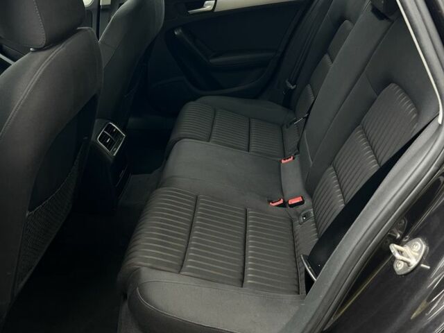 Коричневый Ауди А4, объемом двигателя 1.8 л и пробегом 262 тыс. км за 7500 $, фото 9 на Automoto.ua