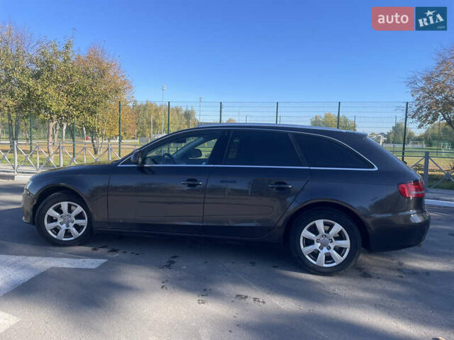 Коричневий Ауді А4, об'ємом двигуна 1.8 л та пробігом 241 тис. км за 7899 $, фото 9 на Automoto.ua