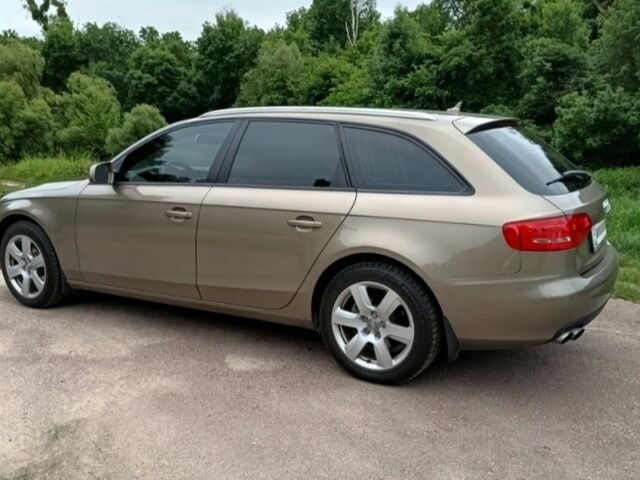 Коричневий Ауді А4, об'ємом двигуна 2 л та пробігом 308 тис. км за 10900 $, фото 3 на Automoto.ua