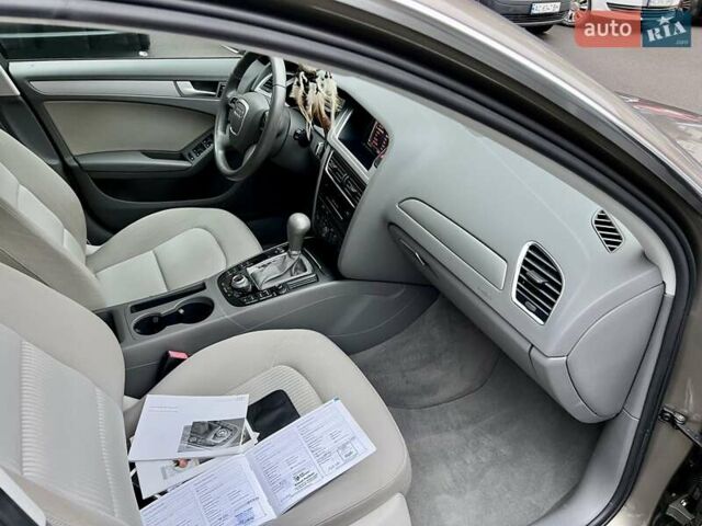 Коричневый Ауди А4, объемом двигателя 1.8 л и пробегом 138 тыс. км за 9400 $, фото 20 на Automoto.ua