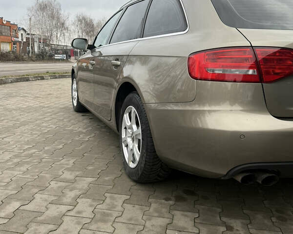 Коричневый Ауди А4, объемом двигателя 1.8 л и пробегом 139 тыс. км за 10750 $, фото 14 на Automoto.ua