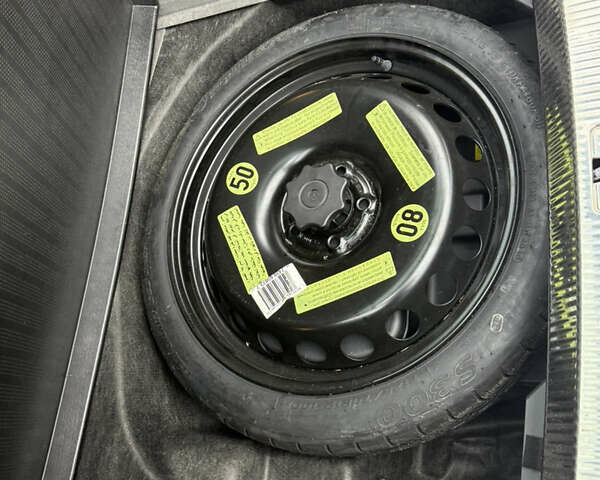 Коричневый Ауди А4, объемом двигателя 1.8 л и пробегом 139 тыс. км за 10750 $, фото 36 на Automoto.ua