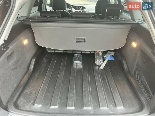 Коричневый Ауди А4, объемом двигателя 2 л и пробегом 196 тыс. км за 19500 $, фото 13 на Automoto.ua