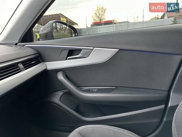 Коричневый Ауди А4, объемом двигателя 1.97 л и пробегом 180 тыс. км за 23800 $, фото 27 на Automoto.ua