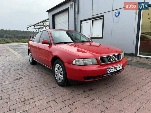Ауди А4 1995 в Теребовле на Automoto.ua Красный Ауди А4, объемом двигателя 1.6 л и пробегом 310 тыс. км за 2350 $, фото 3 на Automoto.ua