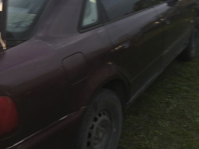 Ауди А4 1995 в Заречном на Automoto.ua Красный Ауди А4, объемом двигателя 0 л и пробегом 190 тыс. км за 850 $, фото 4 на Automoto.ua