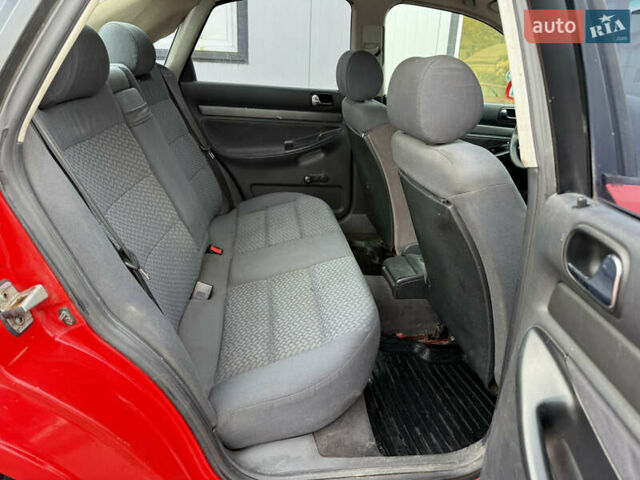 Ауди А4 1995 в Теребовле на Automoto.ua Красный Ауди А4, объемом двигателя 1.6 л и пробегом 310 тыс. км за 2350 $, фото 15 на Automoto.ua