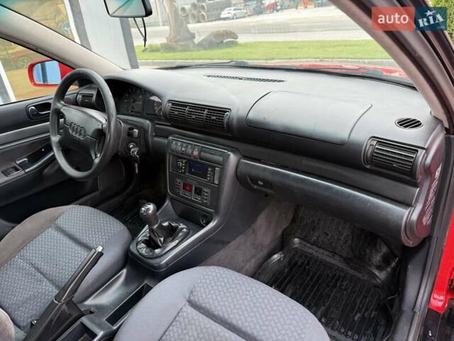 Ауди А4 1995 в Теребовле на Automoto.ua Красный Ауди А4, объемом двигателя 1.6 л и пробегом 310 тыс. км за 2350 $, фото 13 на Automoto.ua