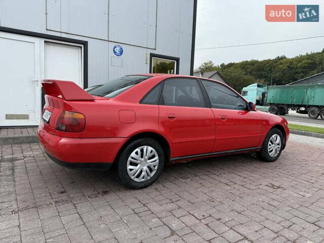 Ауди А4 1995 в Теребовле на Automoto.ua Красный Ауди А4, объемом двигателя 1.6 л и пробегом 310 тыс. км за 2350 $, фото 5 на Automoto.ua