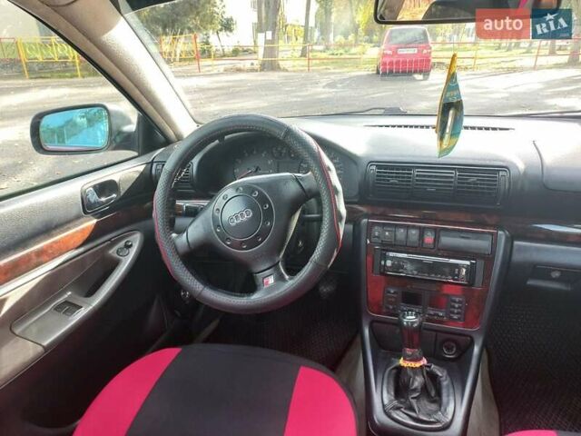 Ауди А4 1995 в Одессе на Automoto.ua Красный Ауди А4, объемом двигателя 1.78 л и пробегом 300 тыс. км за 2250 $, фото 19 на Automoto.ua