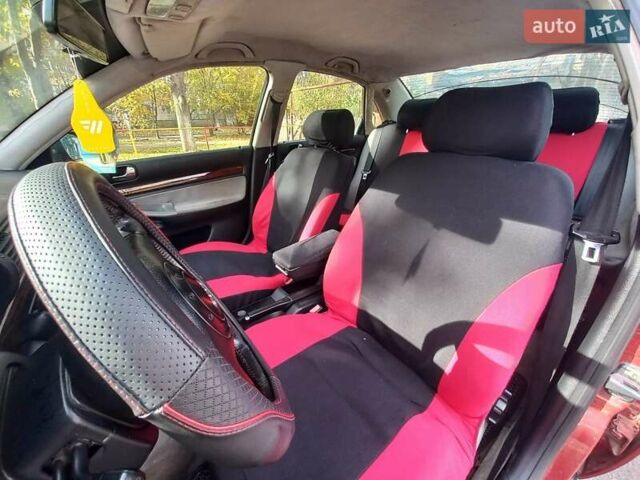 Ауди А4 1995 в Одессе на Automoto.ua Красный Ауди А4, объемом двигателя 1.78 л и пробегом 300 тыс. км за 2250 $, фото 15 на Automoto.ua