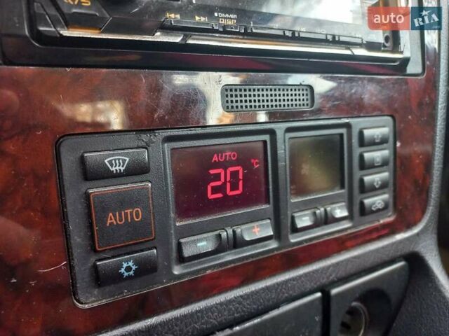 Ауди А4 1995 в Одессе на Automoto.ua Красный Ауди А4, объемом двигателя 1.78 л и пробегом 300 тыс. км за 2250 $, фото 20 на Automoto.ua