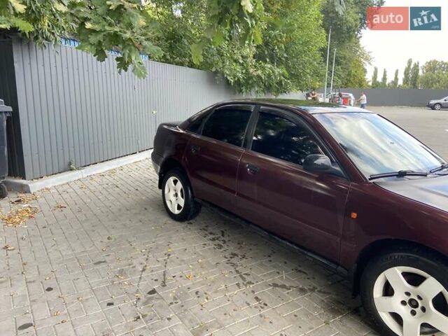 Червоний Ауді А4, об'ємом двигуна 1.8 л та пробігом 351 тис. км за 3100 $, фото 2 на Automoto.ua