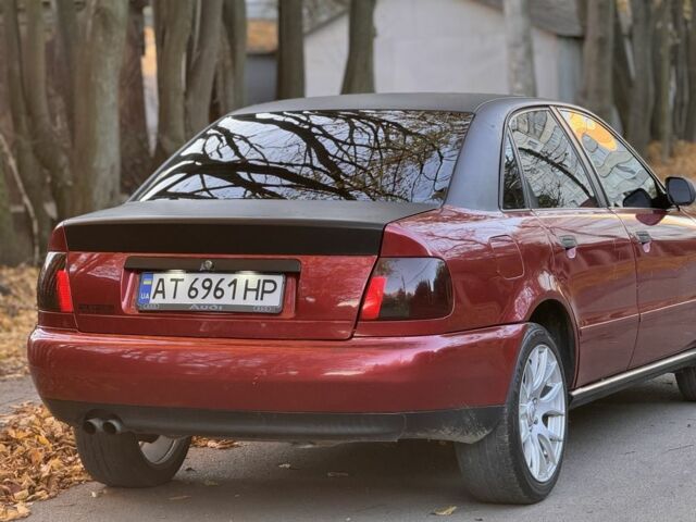 Ауди А4 1996 в Коломые на Automoto.ua Красный Ауди А4, объемом двигателя 1.8 л и пробегом 240 тыс. км за 2400 $, фото 1 на Automoto.ua